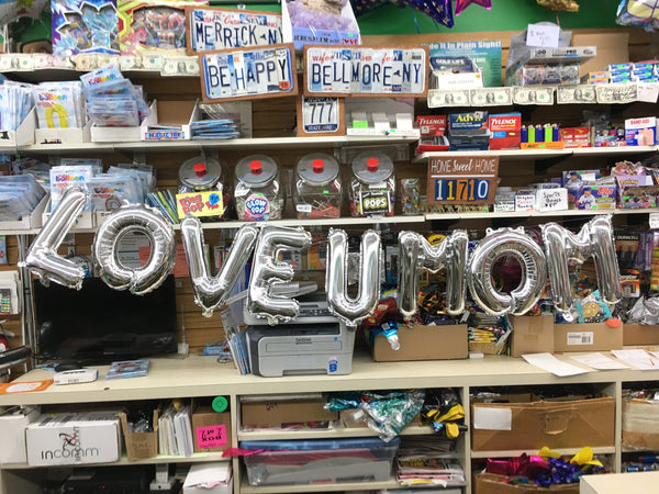 Love U Mom Balloon Banner - Air Filled